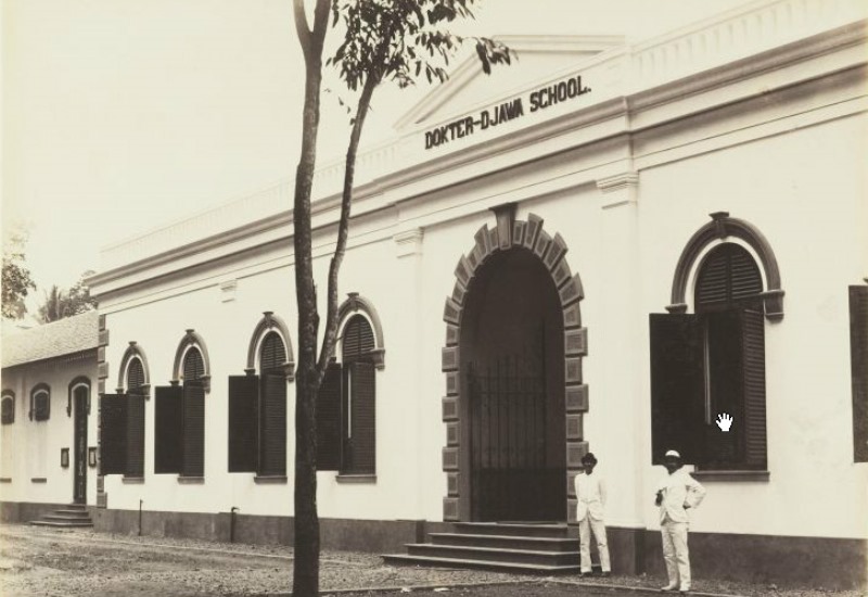 STOVIA, Sekolah kedokteran pertama di Pulau Jawa| Google Image/Okezone.com