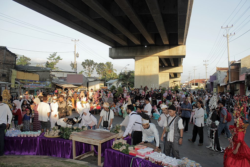 Sebuah festival bernama Tukar Takir diadakan di Brebes pada 2018.