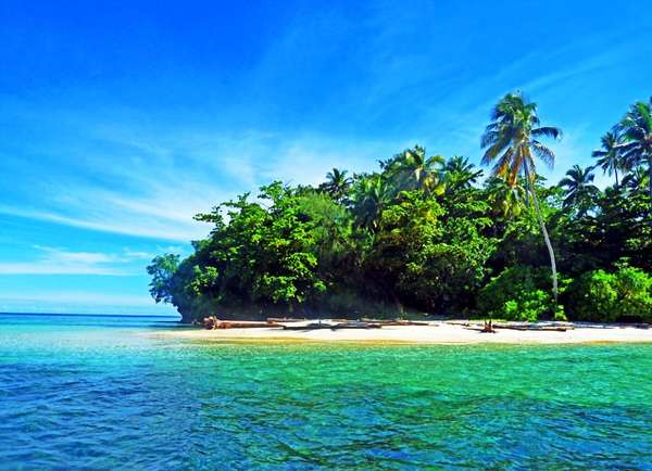 Pulau Rumberpon, Papua (Adi UWPhotography)