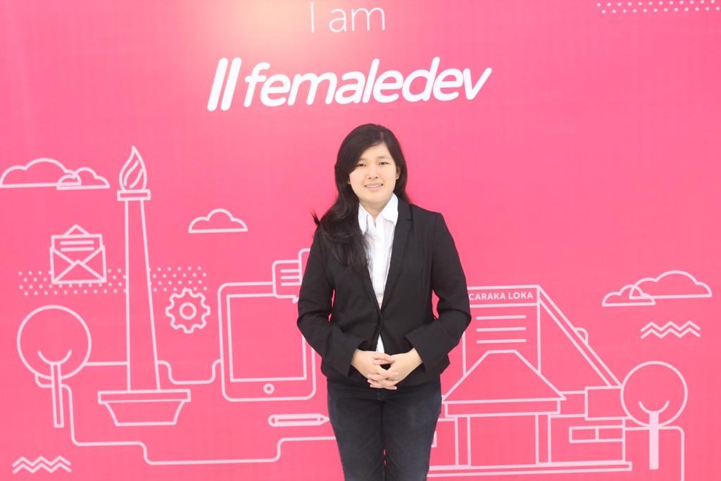 Leonika saat menghadiri Femaledev Summit, Forum Para Coder Perempuan di Indonesia (Foto: Ziliun.com)