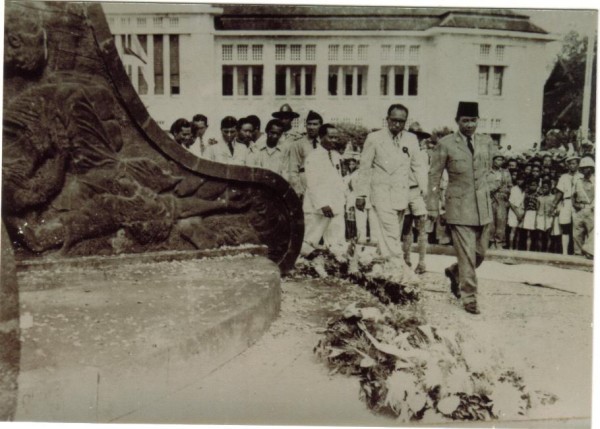 Tugu Muda di Semarang diresmikan Presiden RI, Sukarno.