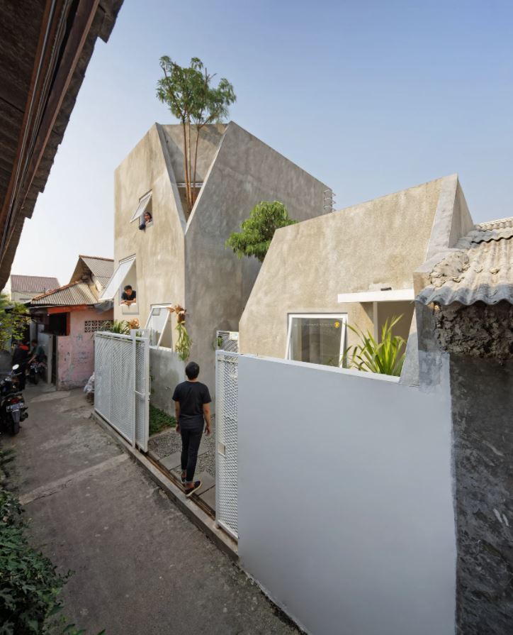 The Twin, rumah mungil penuh keunikan yang berdiri di tengah pemukiman penduduk Jakarta.