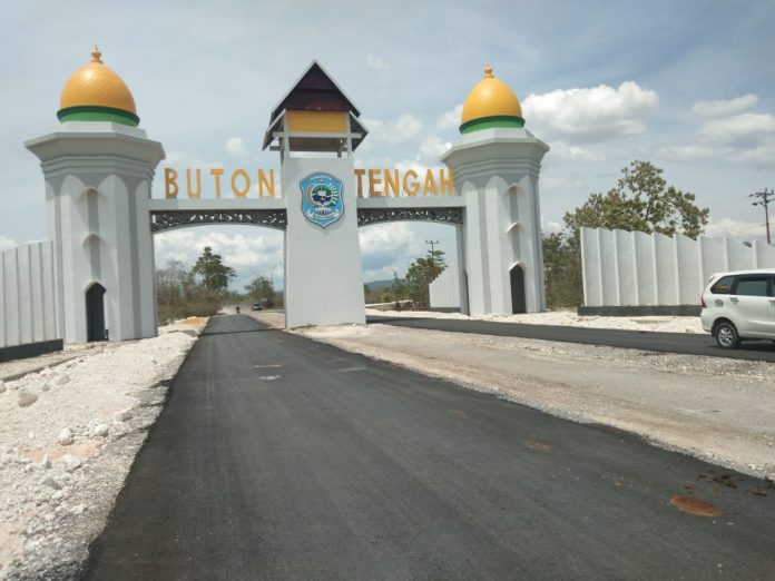 Gerbang islami Buton Tengah Sulawesi Tenggara | Rubik Sultra