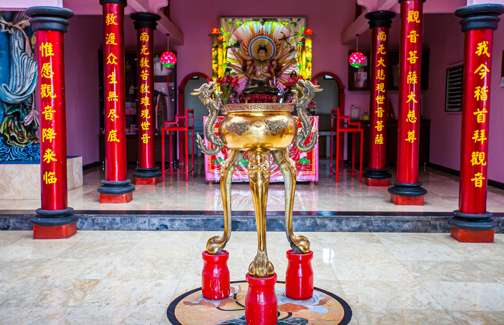 Pagoda Ekayana | @Sony Herdiana Shutterstock