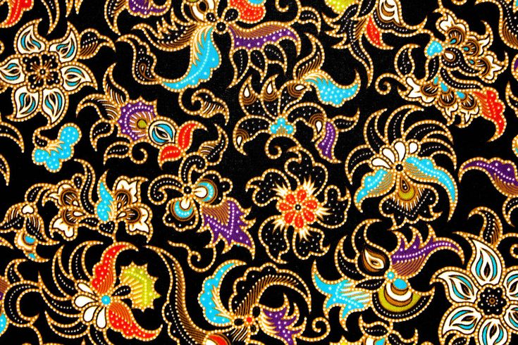 Motif Batik Tujuh Rupa khas Pekalongan Jawa Tengah salah satu batik terkenal dan terindah di Indonesia