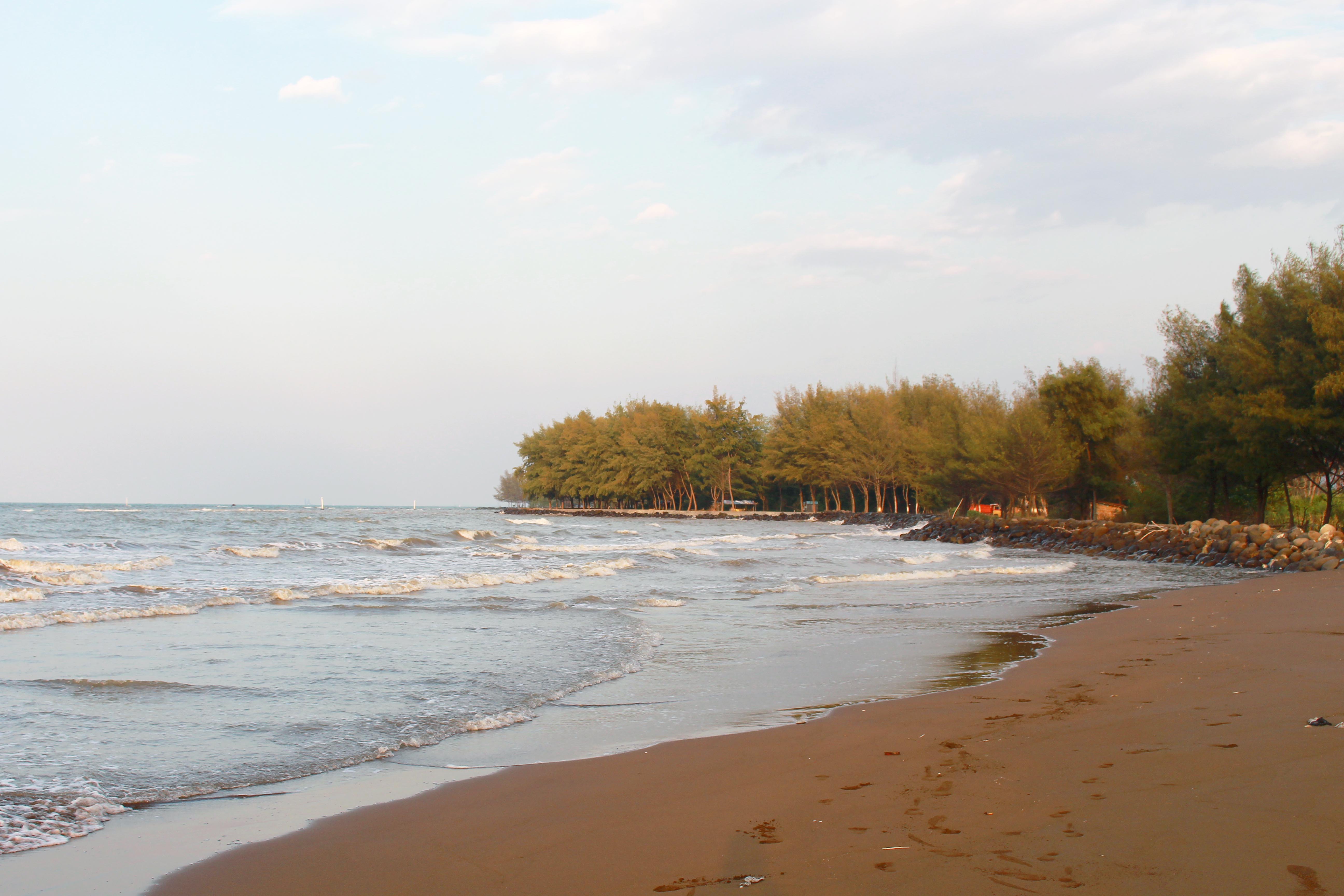Pantai Slamaran, Pekalogan | tourism.pekalongankota.go.id