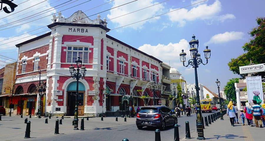Gedung Marba menjadi spot foto estetik, instagramable, dan vintage di Kota Lama Semarang