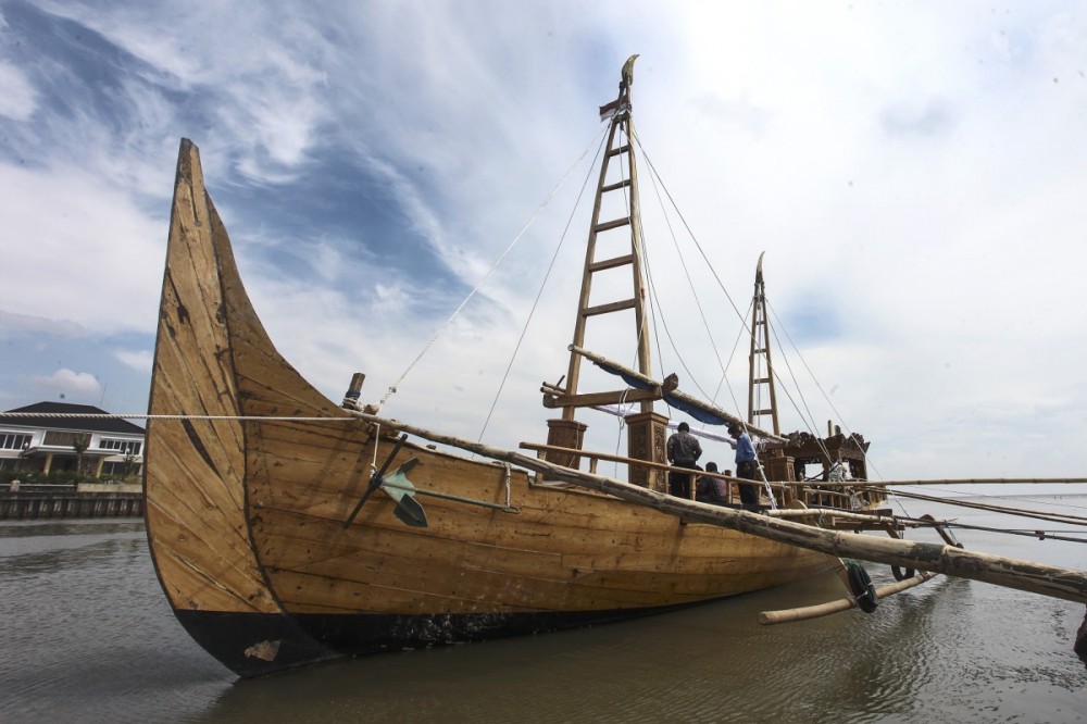 Kapal Djong Jawa, Sebuah kapal laut yang melegenda asal Indonesia berada pada relief Candi Borobudur
