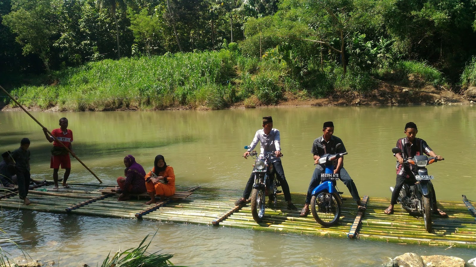 Getek, kendaraan tradisional Indonesia yang mulai hilang dilekang waktu 
