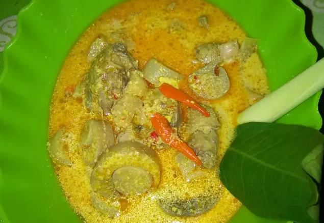 makanan khas kuliner lombok NTB sayur ares