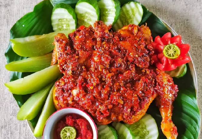 makanan khas kuliner lombok ayam rarang