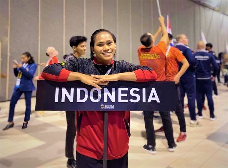 atlet pencak silat perempuan indonesia