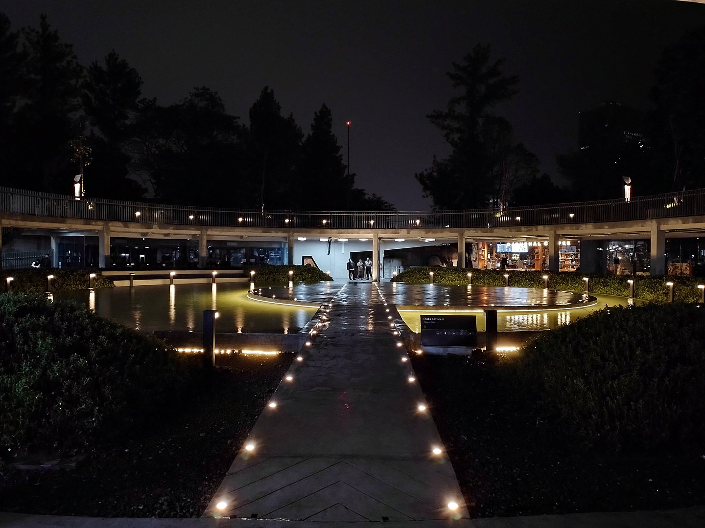 Taman Literasi Martha Tiahahu saat malam hari
