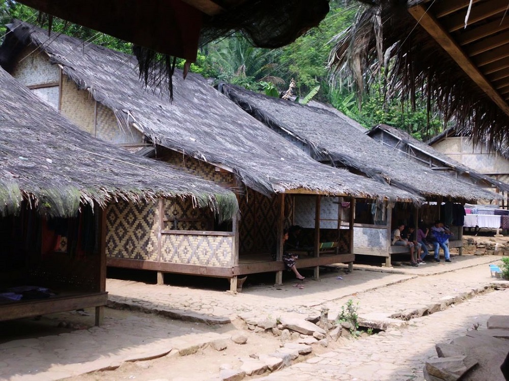 Rumah Adat Sulah Nyanda, 10 Rumah Adat Tradisional Terunik Dan Terpopuler Di Indonesia