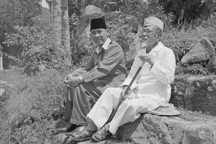 Haji Agus Salim dan Soekarno Foto: Kompas.com
