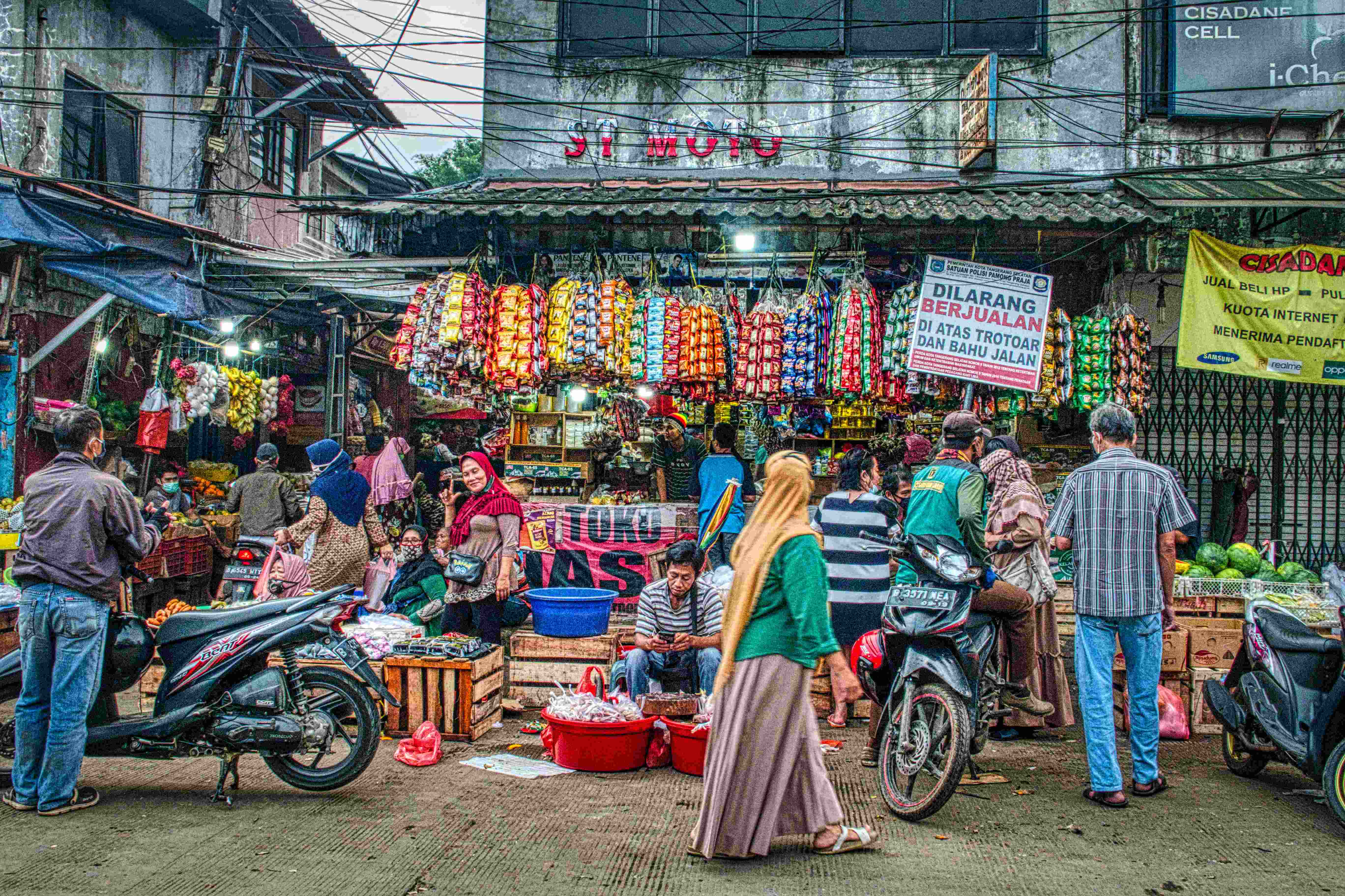 Ilustrasi daya beli masyarakat Indonesia | Foto: Tom Fisk/Pexels