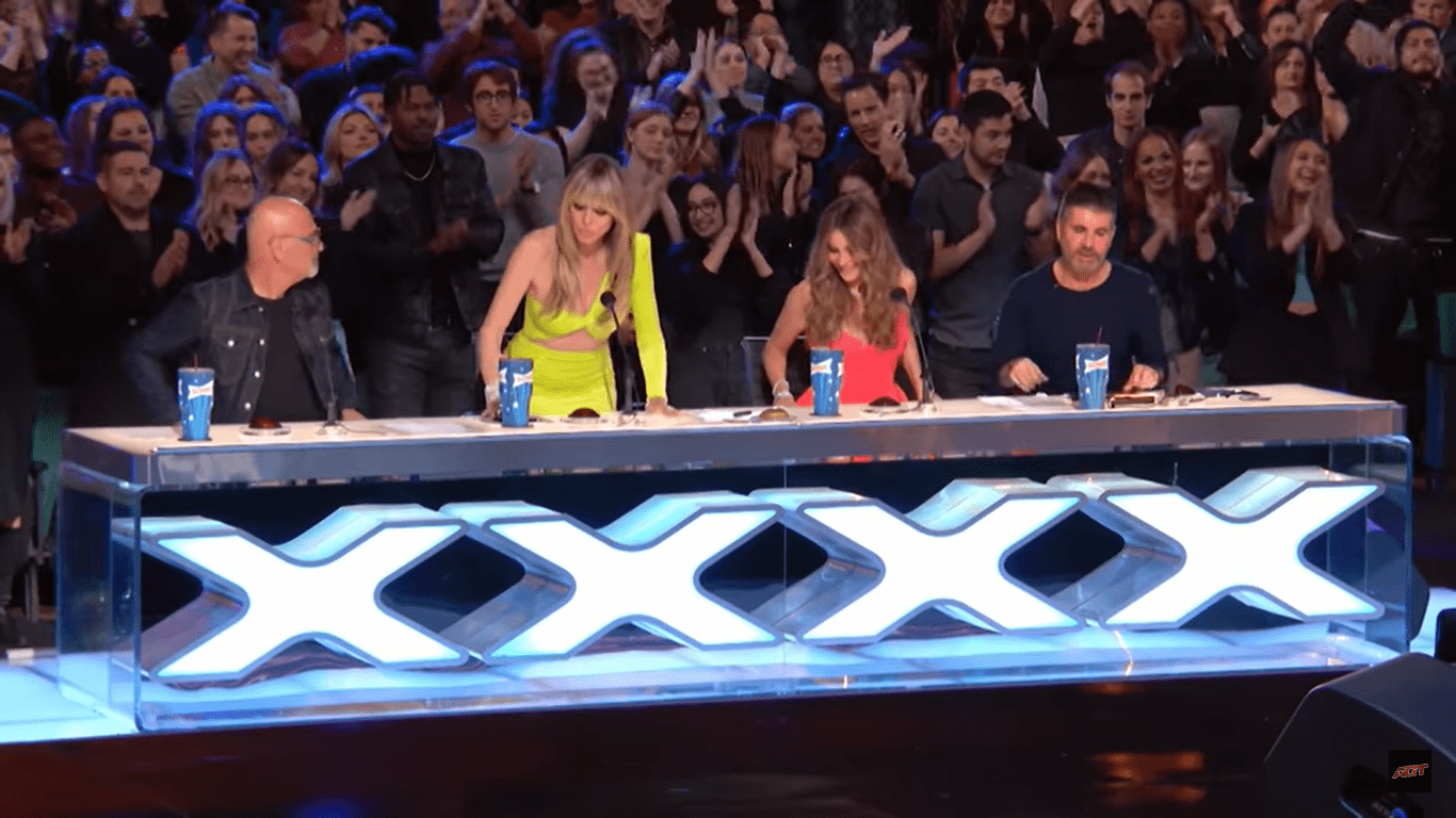 Cakra Khan dapatkan empat yes dari juri America's Got Talent. | Foto: America's Got Talent/YouTube