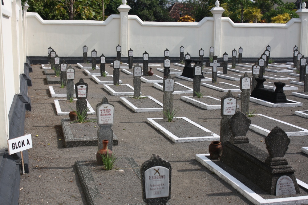 Taman Makam Pahlawan Kusuma Negara Yogyakarta
