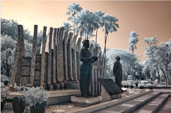 Patung Tugu Proklamasi Jakarta | Instagram/giokengfranta_