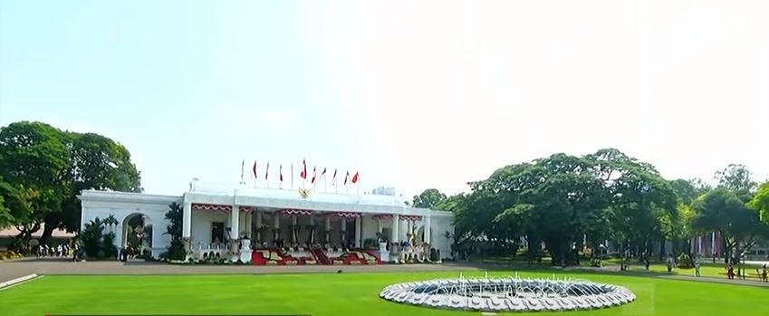 Tampak depan Istana Merdeka | youtube/cnnindonesia