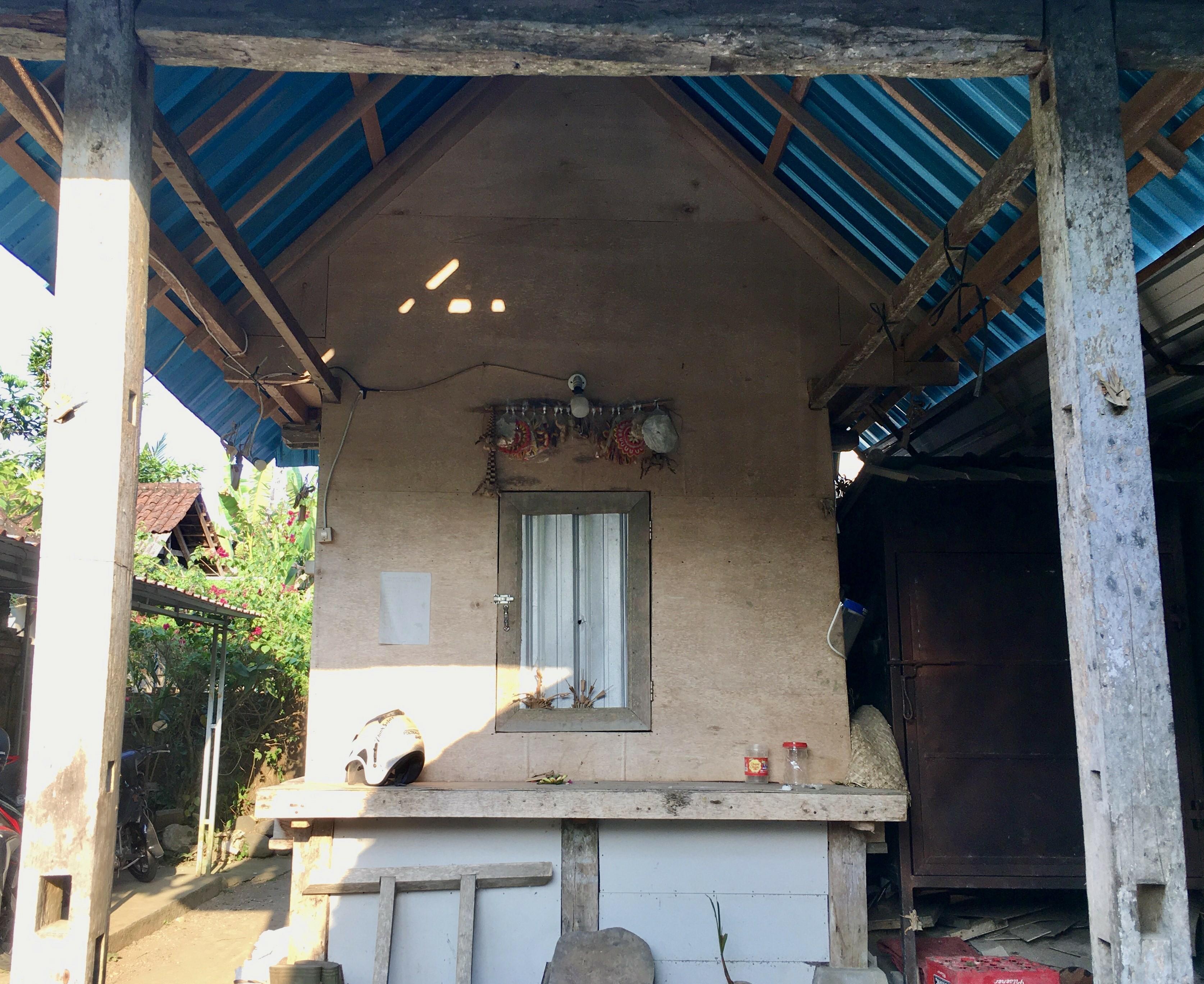 Lumbung di Dalam Rumah Adat Bali | Foto: Dokumentasi Pribadi