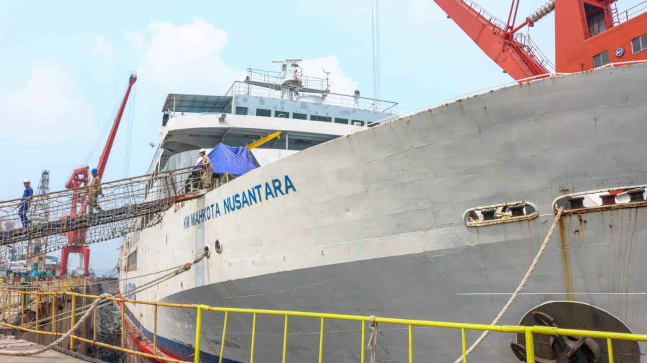Armada kapal niaga/PT PAL Indonesia