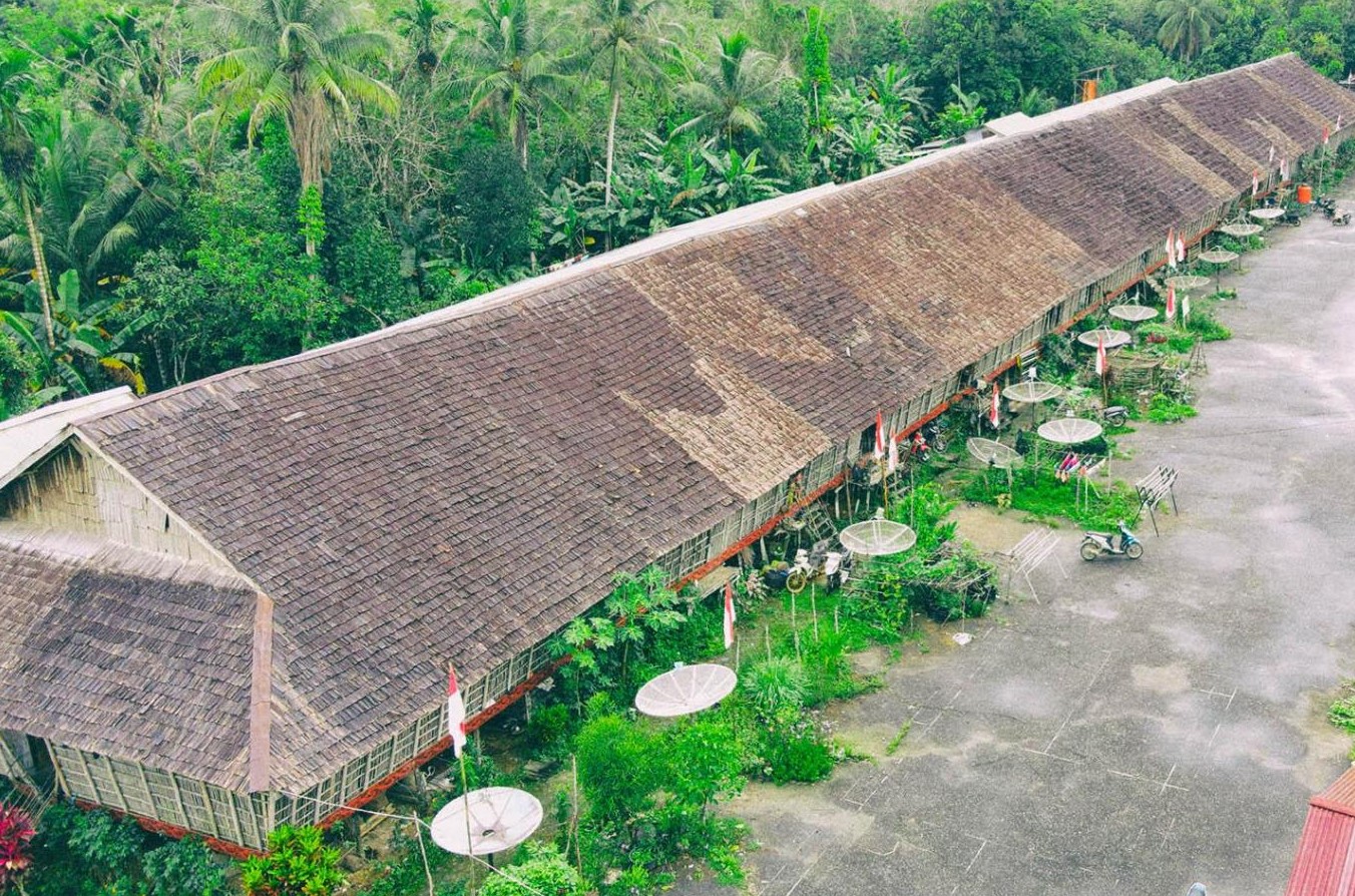 Rumah Betang Kalimantan Tengah