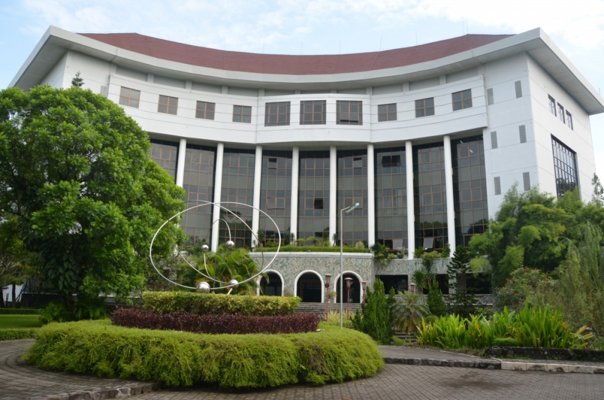 UGM Peringkat 3 Universitas Terbaik di Asia Tenggara
