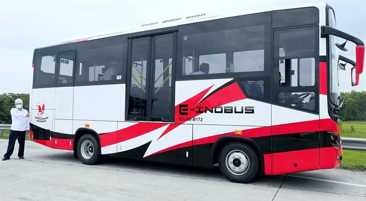 Siap Dipasarkan, PT INKA Uji Coba Bus Listrik E-Inobus