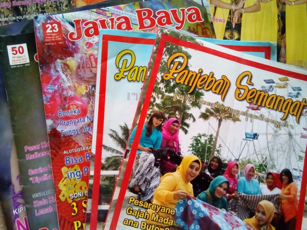 Bergiat Menulis dalam Bahasa Jawa sebagai Upaya Melestarikannya