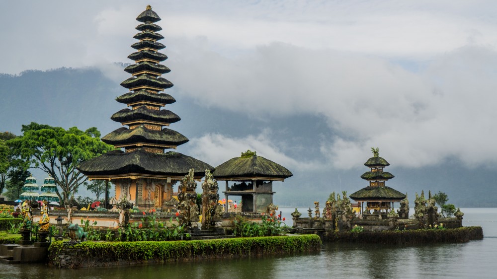Tantangan Pariwisata Indonesia di 2019 dan Siasatnya