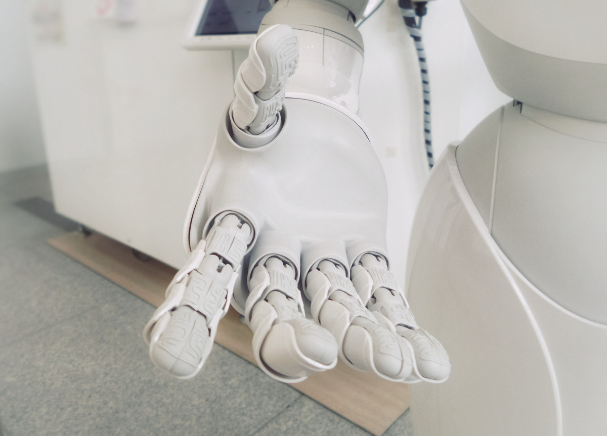 Mahasiswa UI Ciptakan Tangan Robotik yang Bisa Dikendalikan Otak