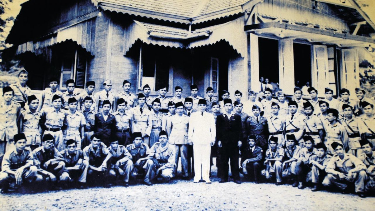 Sejarah Hari Ini (18 Juni 1948) - Pidato Politik Sukarno di Bireuen