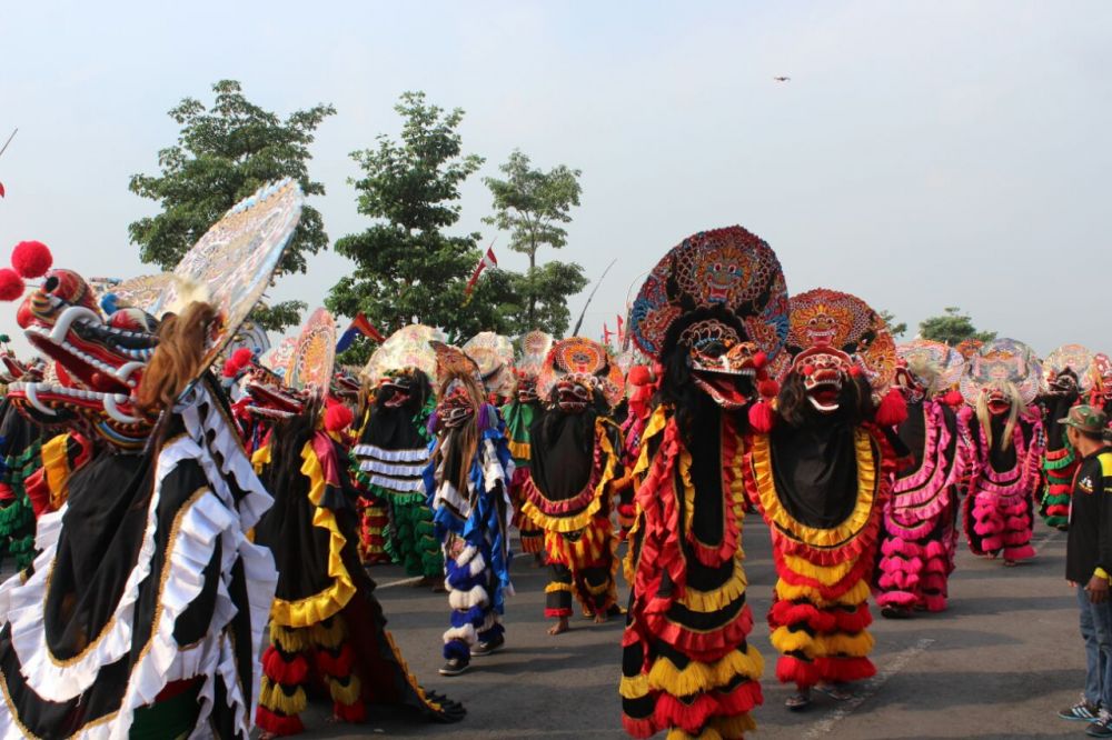 Parade 1000 barong Nusantara Good News from Indonesia