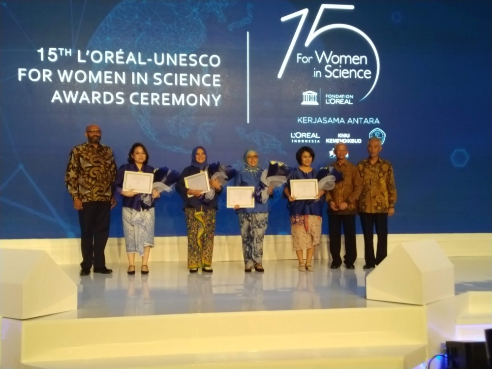 Mengenal Empat Ilmuwan Perempuan Kebanggaan Indonesia