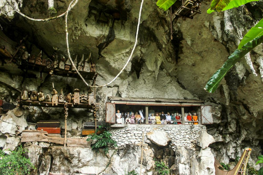 Mengenal Lebih Dekat Objek Wisata Londa Toraja Utara