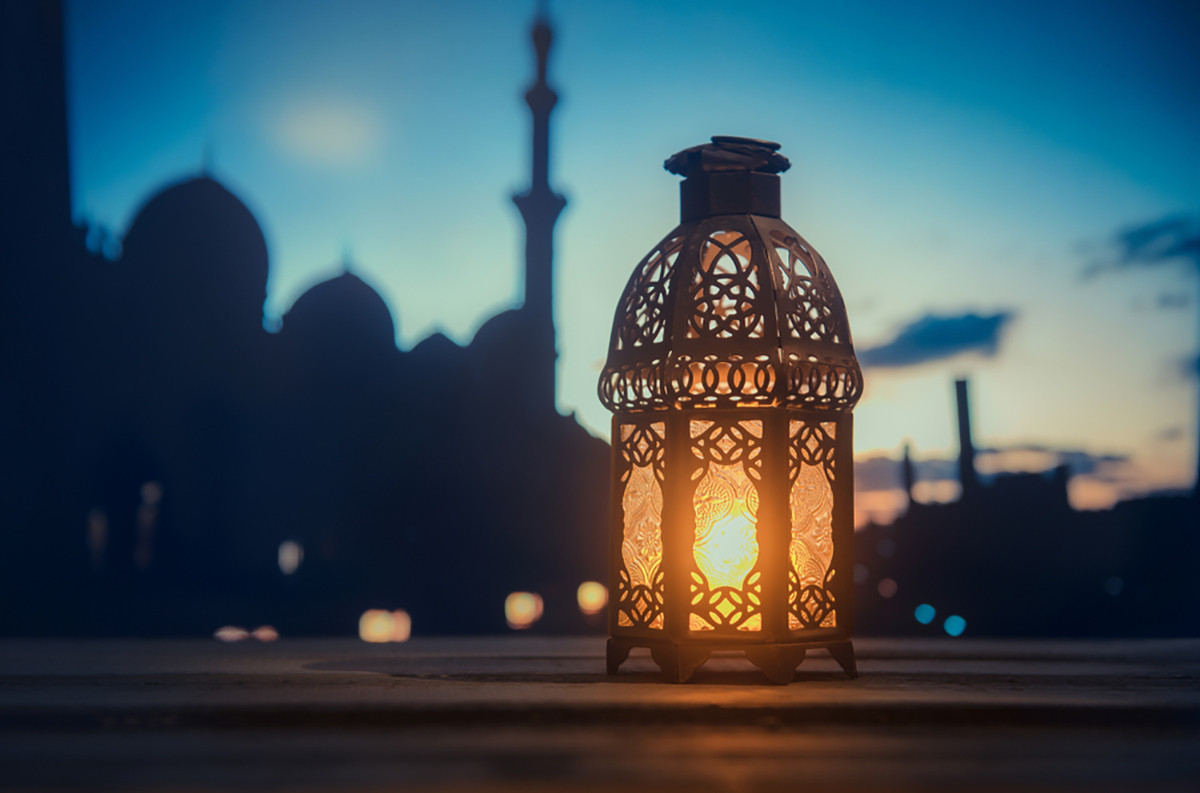 Ramadan, Melatih Empati untuk Meraih Lailatul Qadar