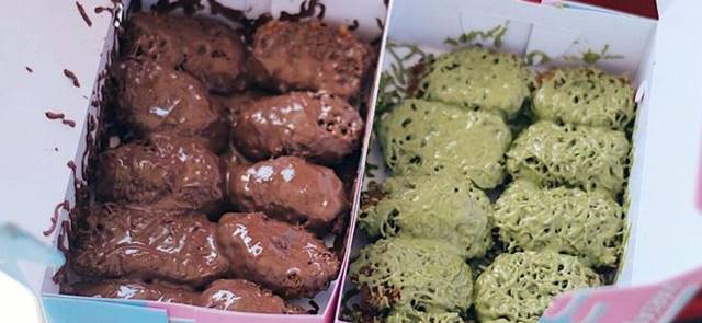Pisang nugget saus coklat dan green tea | Sumber: Nadipos