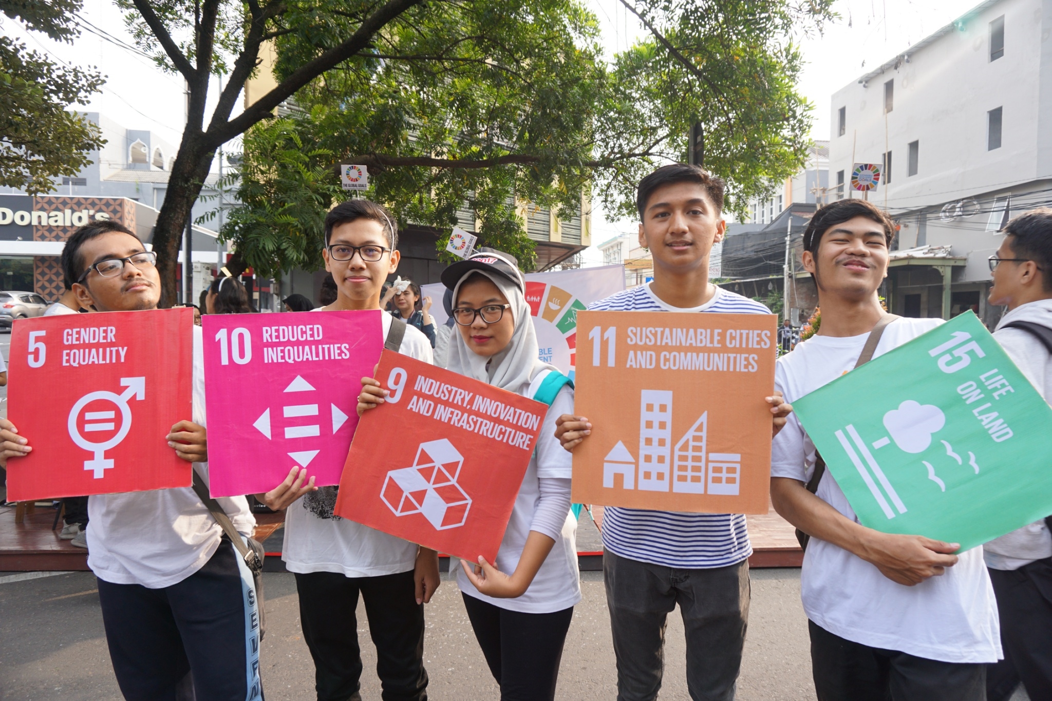Walk for SDGs kali ini berfokus ke lima kategori | Foto: AIESEC Indonesia