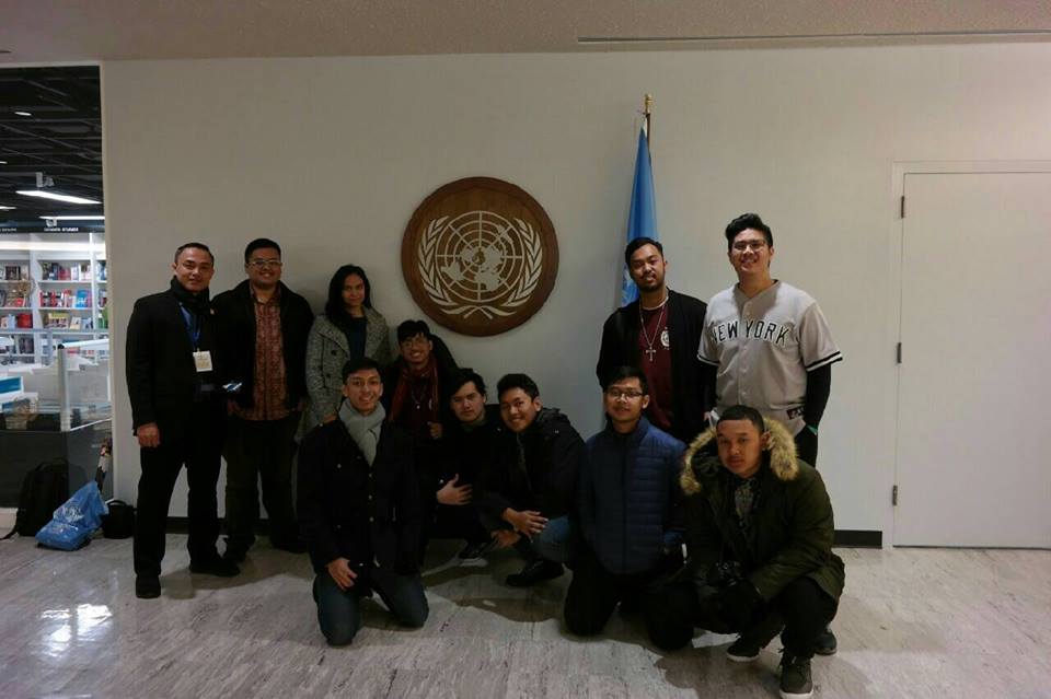 Lady Bersama Perwakilan Lainnya di UN Headquarter 