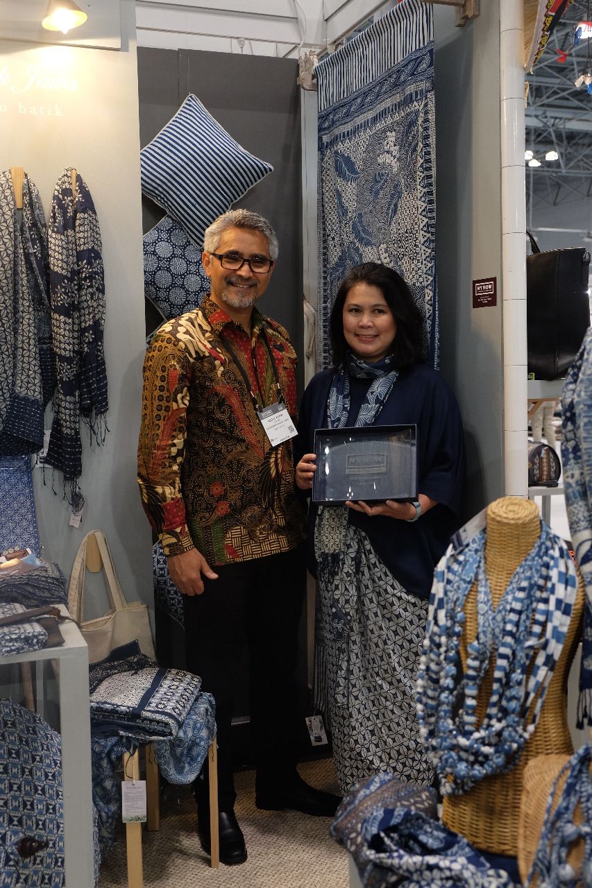 Besutan Batik Indonesia yang Meraih Prestasi di AS | Sumber dok: KJRI New York