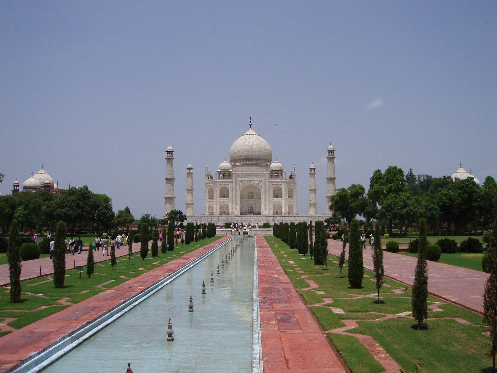 Taj Mahal di kota Agra, India (Nicole Kotschate)