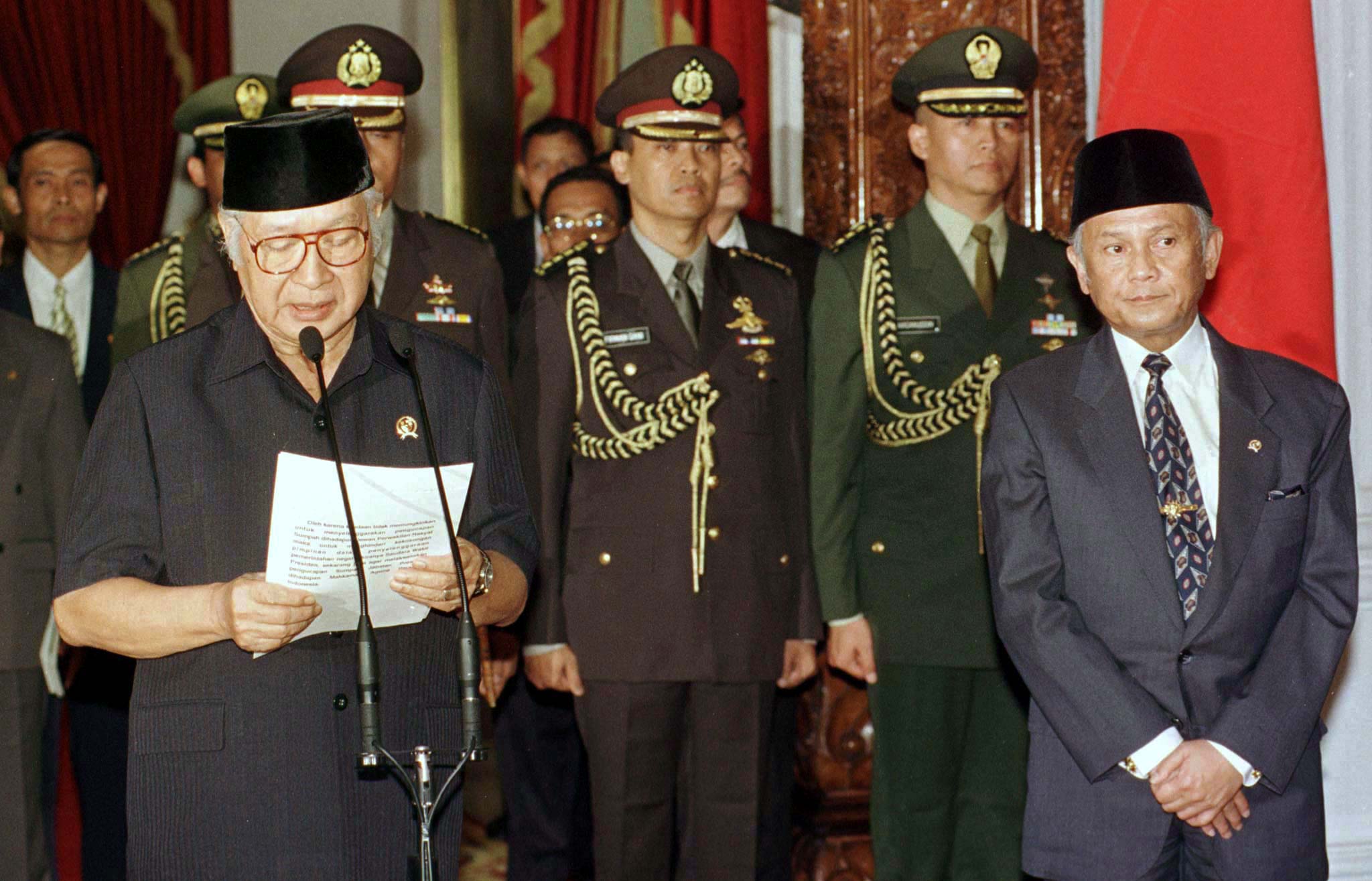 Soeharto dan B.J Habibie | Foto: Era.id