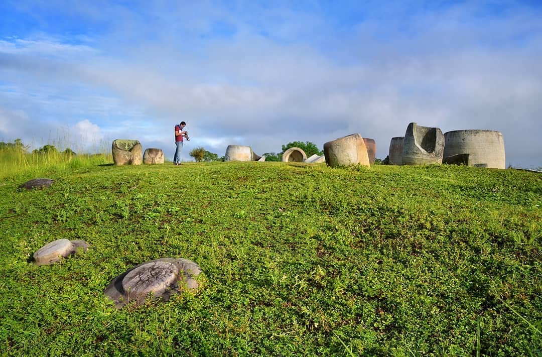 Kawasan Budaya Situs Megalitikum Lore Lindu | Foto : Pesonaindonesia