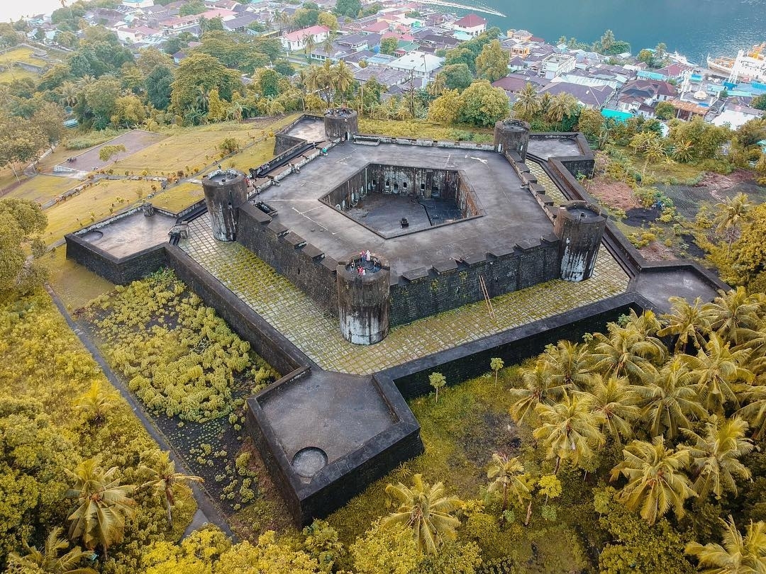 Benteng Belgica di Banda Neira, Maluku