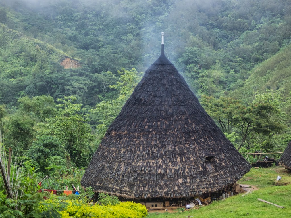 Desa Warisan Budaya UNESCO Ini Ada di Atas Awan Good 