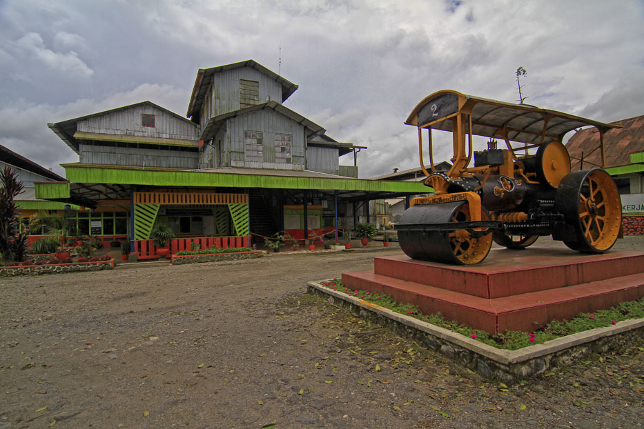 Bangunan lama Perkebunan Kayu Aro yang masih digunakan | Sumber: Wonderful Indonesia
