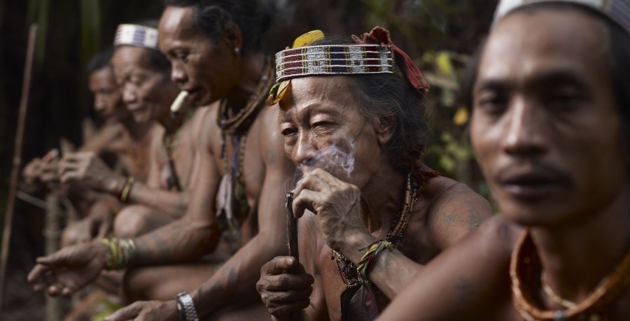 Suku Mentawai | Sumber: takaitu.com