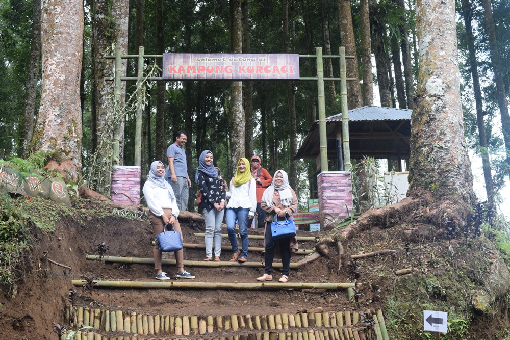 Lokasi tempat masuk wisata sekolah Kampung Kurcaci (sumber gambar: dinbudparpora.purbalinggakab.go.id)