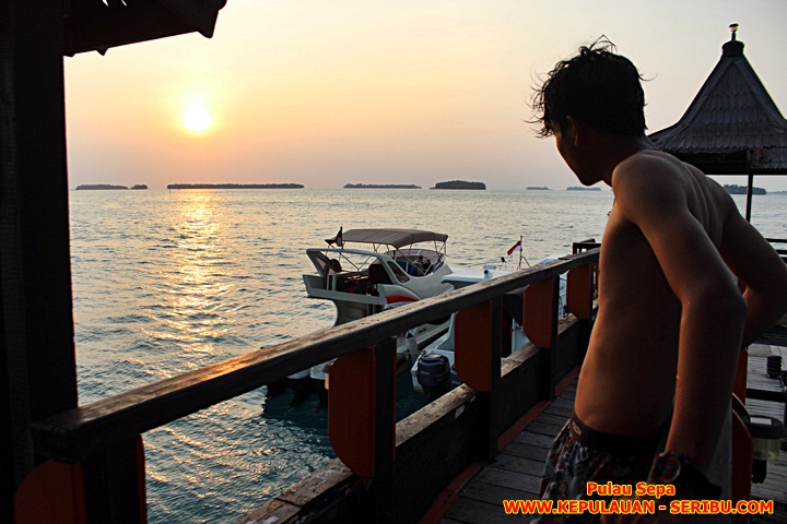 Sunset Di Pulau Sepa Wisata Pulau Seribu Resort